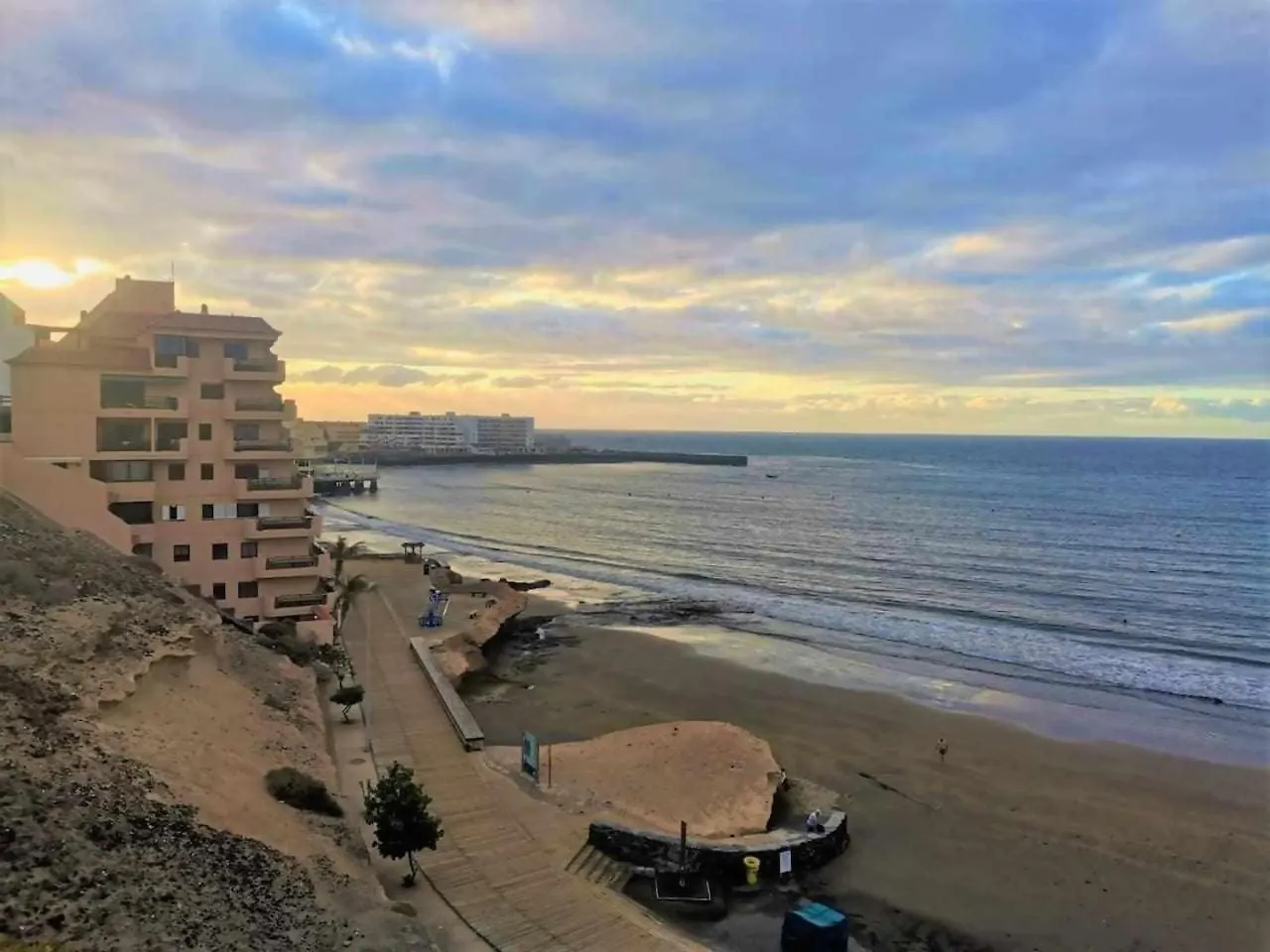 Apartamento barato en el médano 0*,